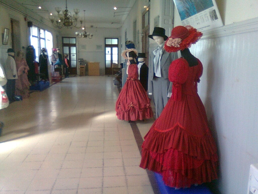 Distinguieron a la Profesora de Folclore Alicia Mazzucco de Perrotta