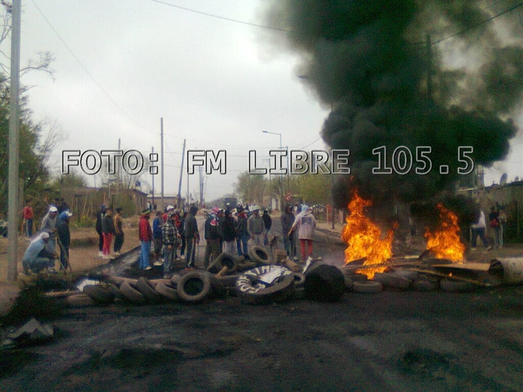 Día de mucha tensión en Barrio Las Delicias