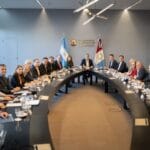 Llaryora presidió una nueva reunión de gabinete