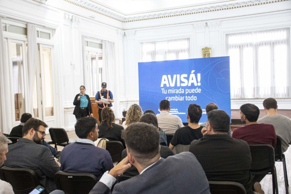 Ojos en Alerta: capacitaron a los funcionarios del Municipio y la puesta en marcha está cada vez más cerca