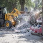 Recuperación del espacio público: Demuelen construcciones irregulares en Parque Sarmiento