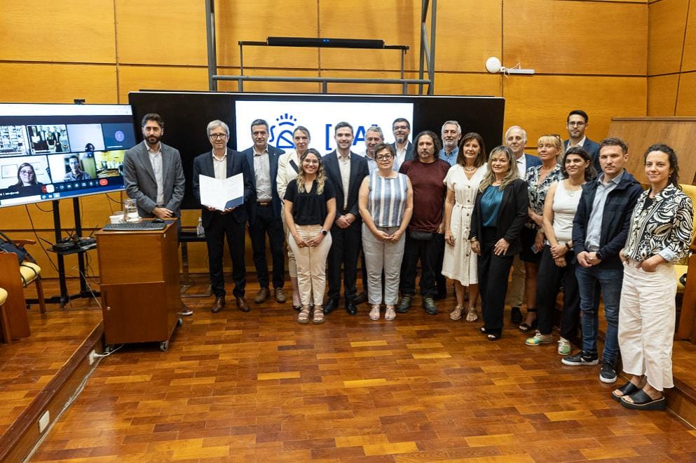 La Provincia adhirió a la Red Universidad Abierta que impulsa la Universidad Nacional de Córdoba