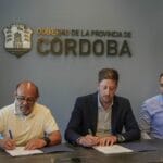 La provincia firmó el acuerdo salarial con el Sindicato de Empleados Públicos.