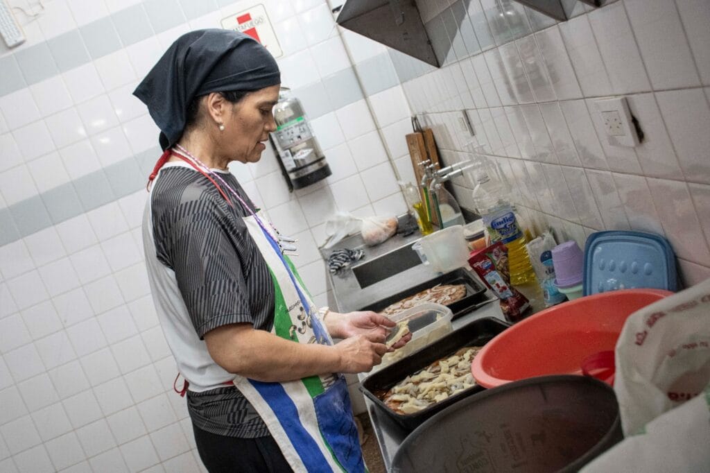 Cada vez mas vecinos eligen la Escuela Municipal en Oficios para formarse