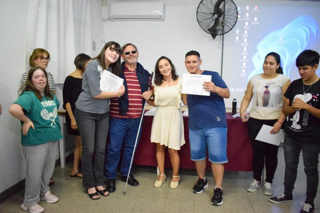 Trabajo por la inclusión: emotivo cierre del Taller de Orientación Laboral