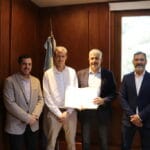 Salud firmó un convenio para optimizar la atención del ACV