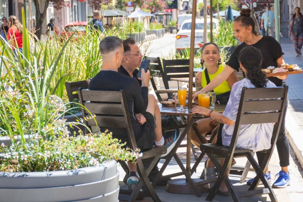 Comerciantes destacan el impacto del Centro Comercial a Cielo Abierto