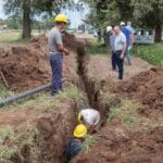 EMOS: instalan cañería de última generación para garantizar servicios en el sur