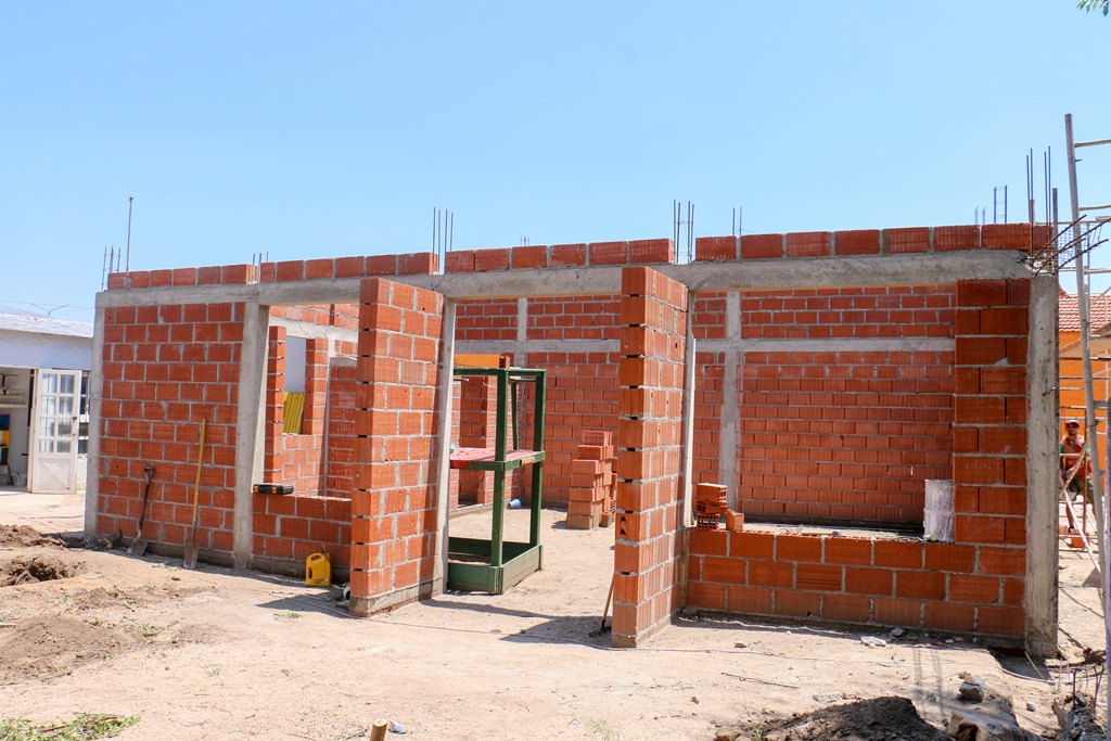 Holmberg: Avanza la construcción de la sala para niños de 3 años en el Jardín de Infantes