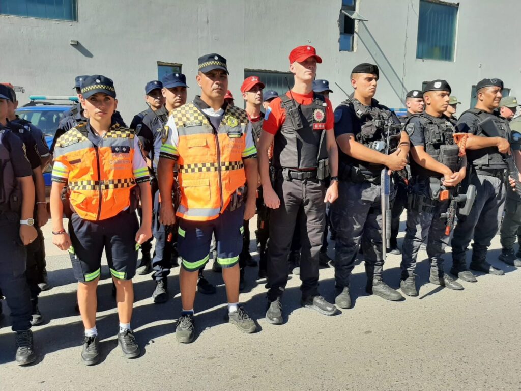 Megaoperativo Interfuerzas: secuestran motocicletas, autos, drogas y armas