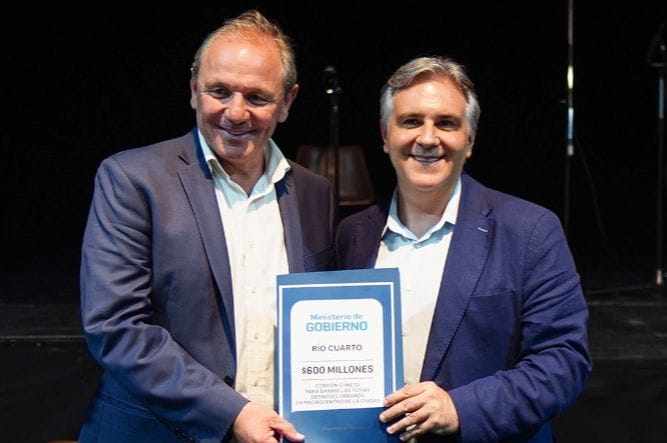 Municipios de los departamentos Río Cuarto y General Roca recibieron fondos para obras de infraestructura