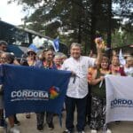 Un viaje al corazón: “Turistiando” lleva felicidad y encuentros a jubilados cordobeses