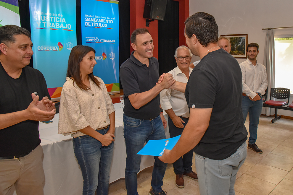 Pobladores del sur provincial accedieron a sus resoluciones posesorias