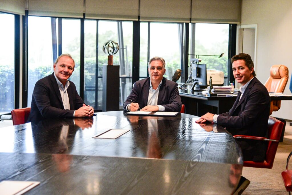 De Rivas participó de la firma del proyecto de la expropiación de terrenos para la nueva Circunvalación