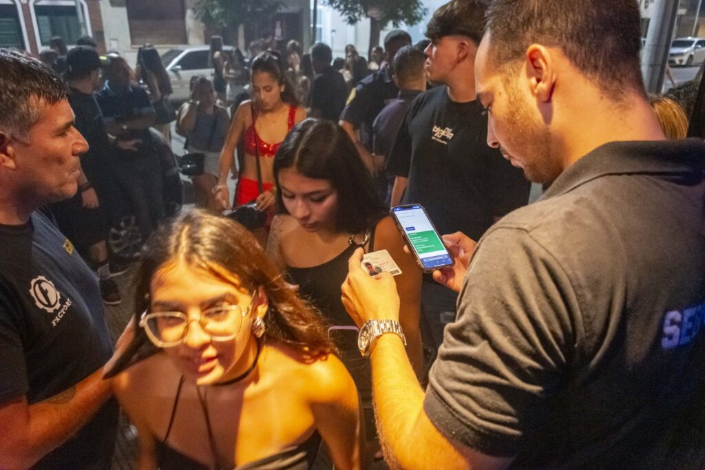 Último Primer Día: las áreas de Adicciones y Juventud emiten recomendaciones para un festejo seguro