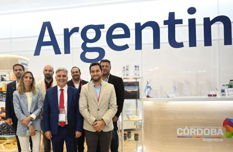 Llaryora en Dubai: “Ayudamos a nuestros empresarios a abrir nuevos mercados en el mundo”