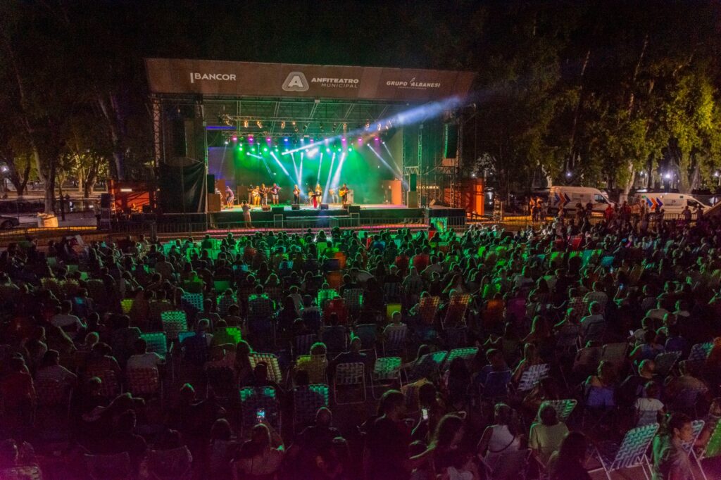 Con Peteco Carabajal, llega la segunda edición de Las Peñas del Anfi