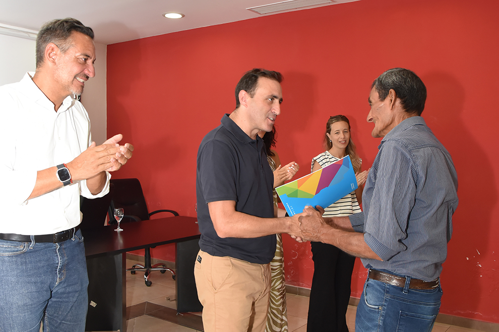 Familias del sur provincial fueron reconocidas como legítimas poseedoras de sus inmuebles