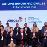 Llaryora anunció que la Provincia culminará la Autopista Nacional Ruta 19