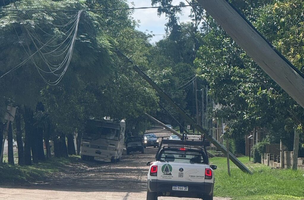 La Provincia asiste a localidades afectadas por el temporal en Santa María y Calamuchita