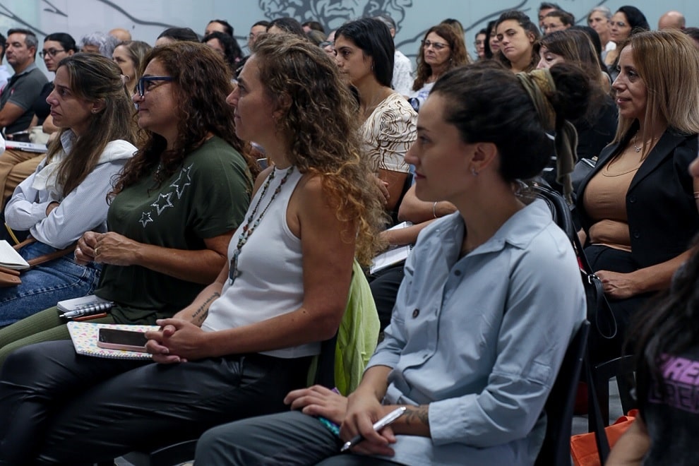 Emprendedores: Abrieron inscripciones para cursos sobre negocios y oratoria