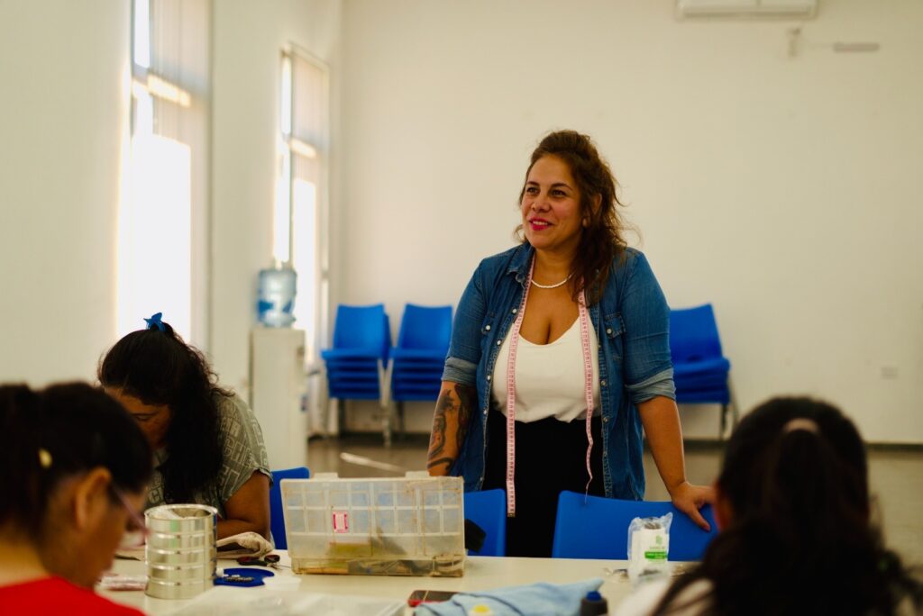 Comenzaron los cursos de oficio en el CGM Alberdi