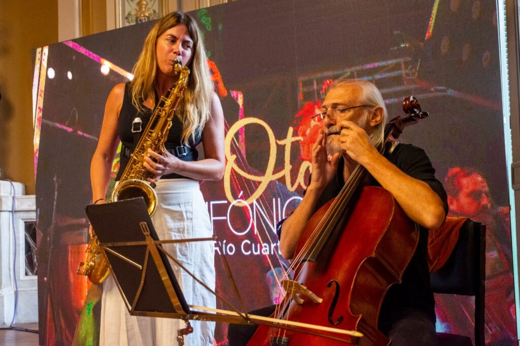 Con visitas a Córdoba y Villa Mercedes, comenzó la gira promocional del Otoño Polifónico