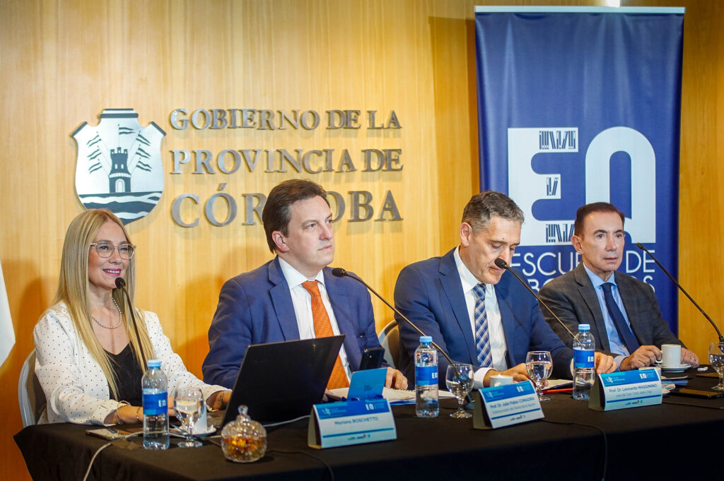 La Escuela de Abogados del Estado actualizó el tema “Acto Administrativo y Ley de Bases”