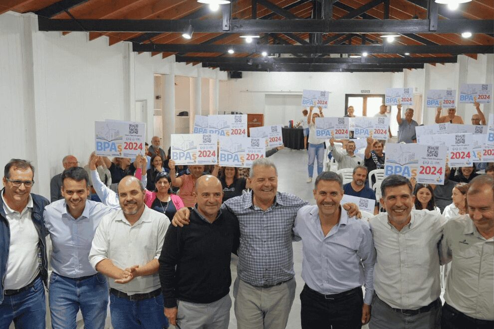 Con la entrega de aportes en General Cabrera, finalizó la octava edición de BPAs         