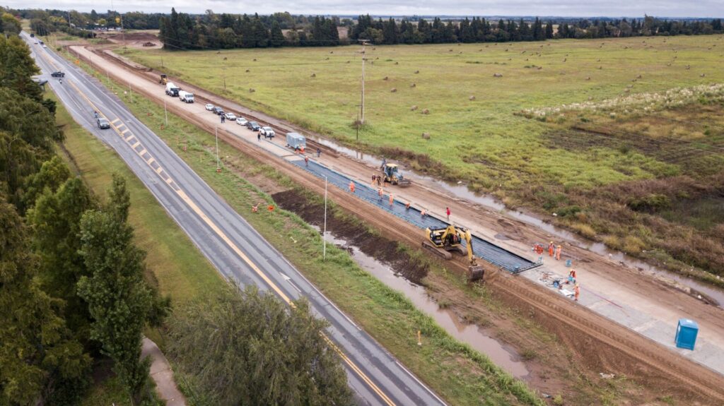 Río Cuarto: la segunda etapa de la duplicación de calzada de ruta 30 registra un avance del 50%