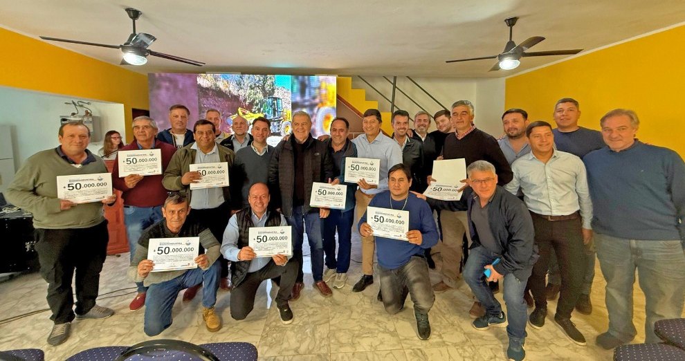 La Provincia entregó más de $14.000 millones a consorcios camineros