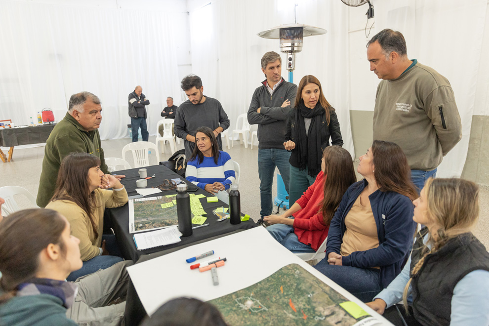Flores participó del taller de prevención de incendios para gobiernos locales del sur provincial