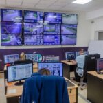 Detención por conducción peligrosa. Seguimiento del vehículo con asistencia de la Central de Monitoreo