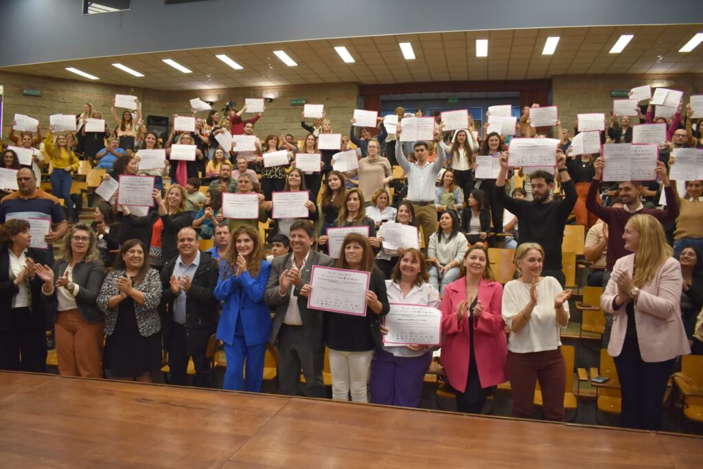 Río Cuarto: recibieron sus diplomas 263 nuevos Acompañantes Comunitarios contra la Violencia de Género