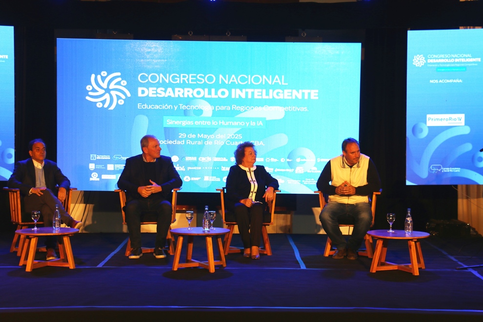 Río Cuarto fue sede del Congreso Nacional sobre Educación, Tecnología e Inteligencia Artificial