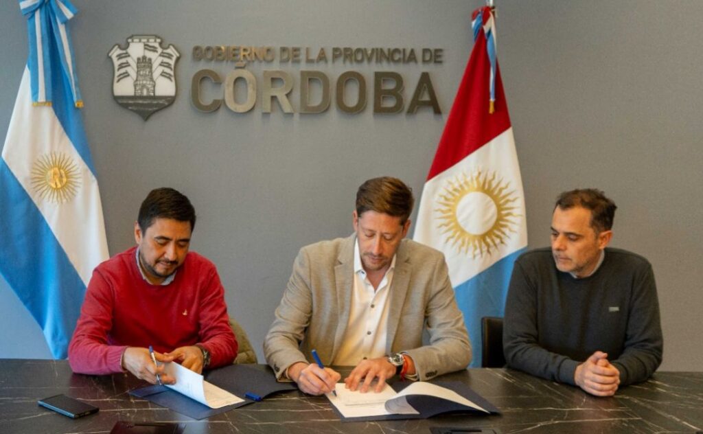 La Provincia firmó el acuerdo salarial con Atsa