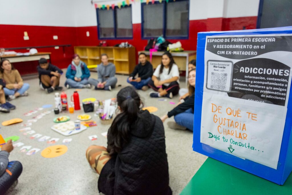 Prevención de adicciones: jornada sobre consumos problemáticos en el CIM Ex Matadero
