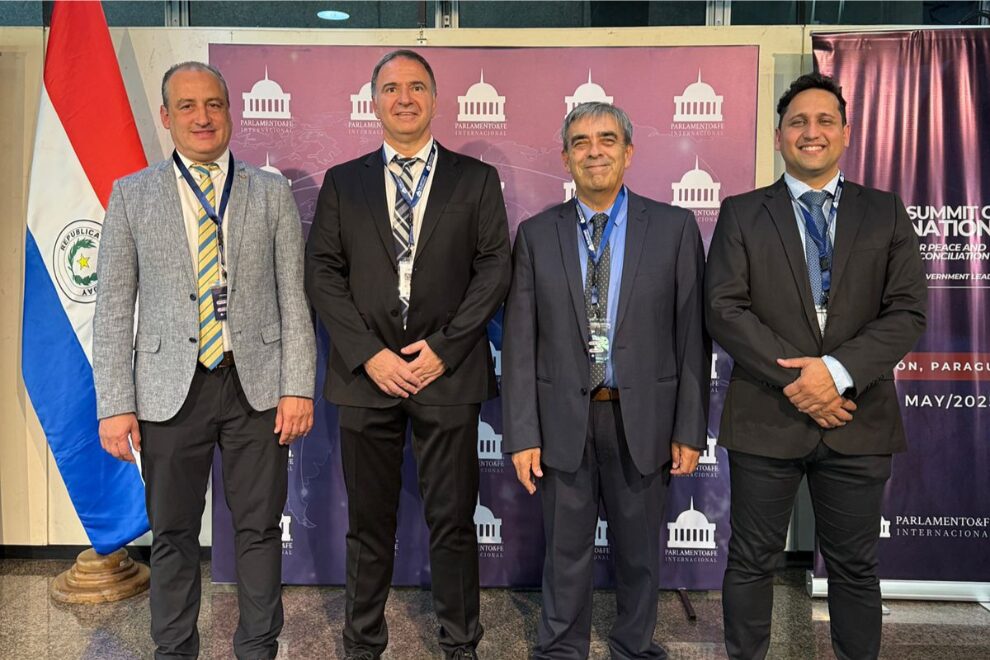 Córdoba compartió su modelo educativo en la Cumbre de Naciones por la Paz y la Reconciliación