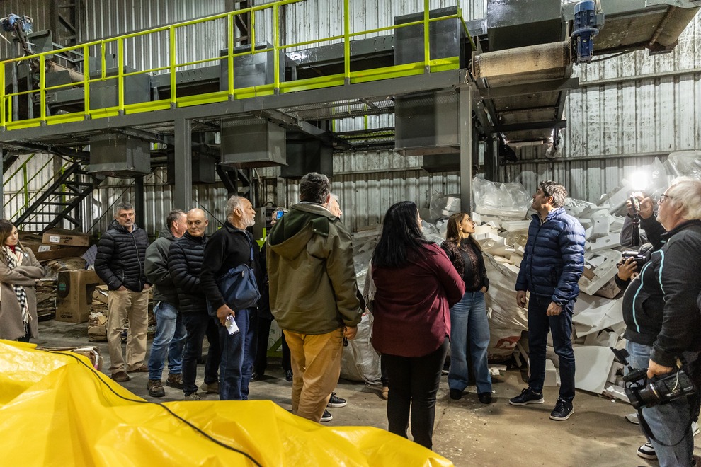 La Provincia entregó aportes del Fondo Ambiental para promover la economía circular en el sur provincial