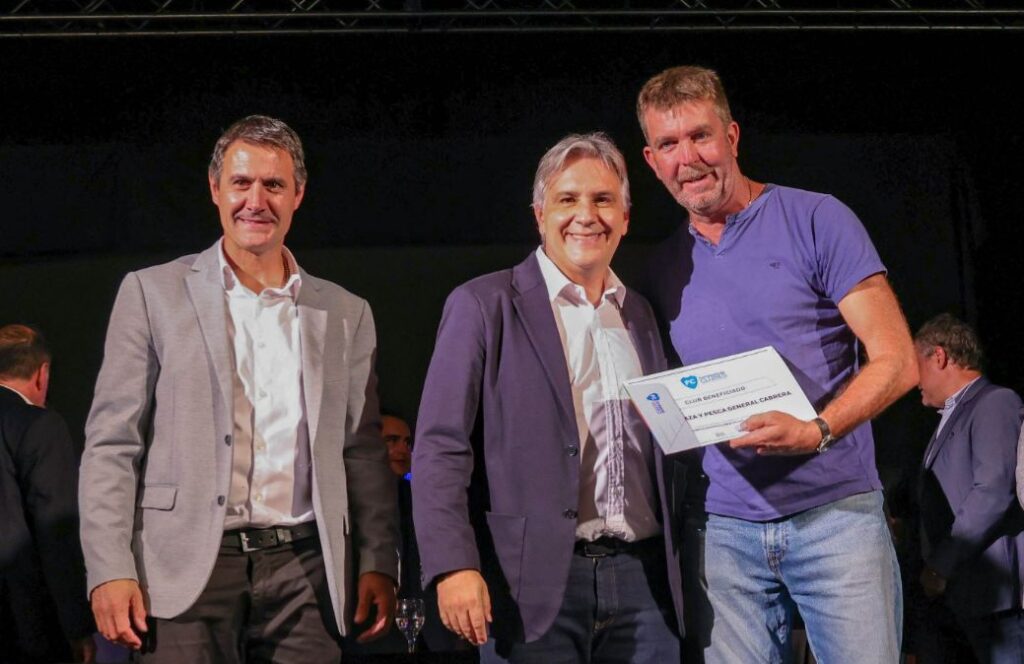 General Cabrera: Llaryora comprometió obras por casi $400 millones