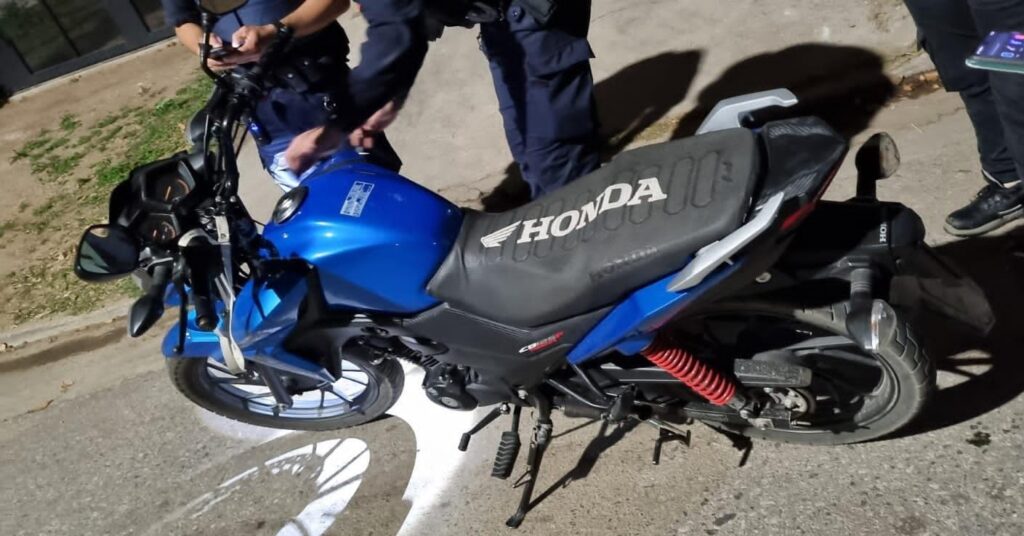 Siete personas detenidas, y siete motocicletas secuestradas.