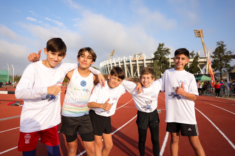 Con pista renovada el Kempes fue sede del Campeonato Nacional U14 de Atletismo 