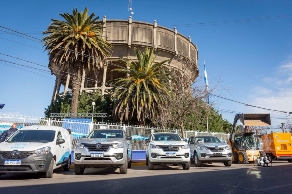 El EMOS logró revertir el déficit, alcanzó el superávit e incorporó 13 vehículos y nuevos equipos para fortalecer los servicios