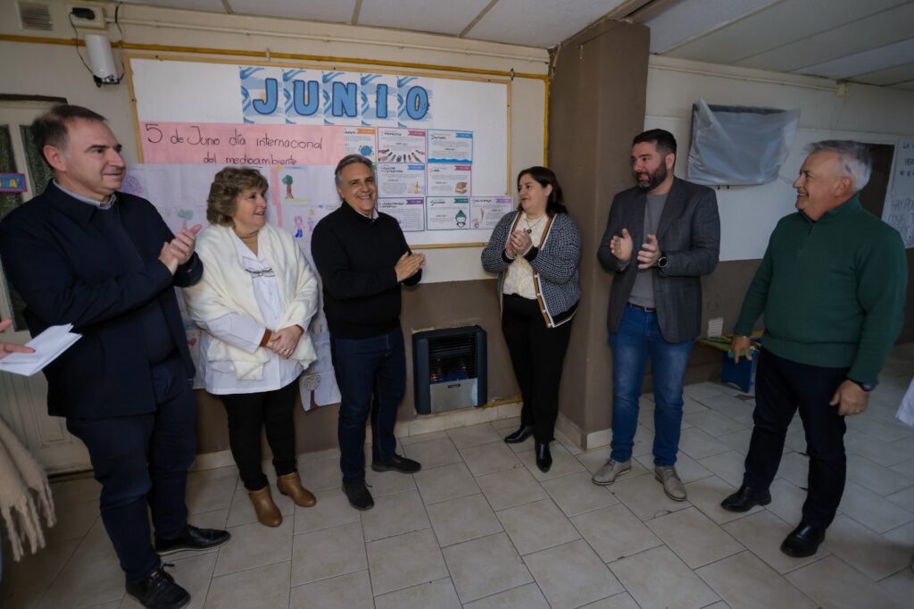 Tres escuelas de Pincén ya cuentan con gas natural