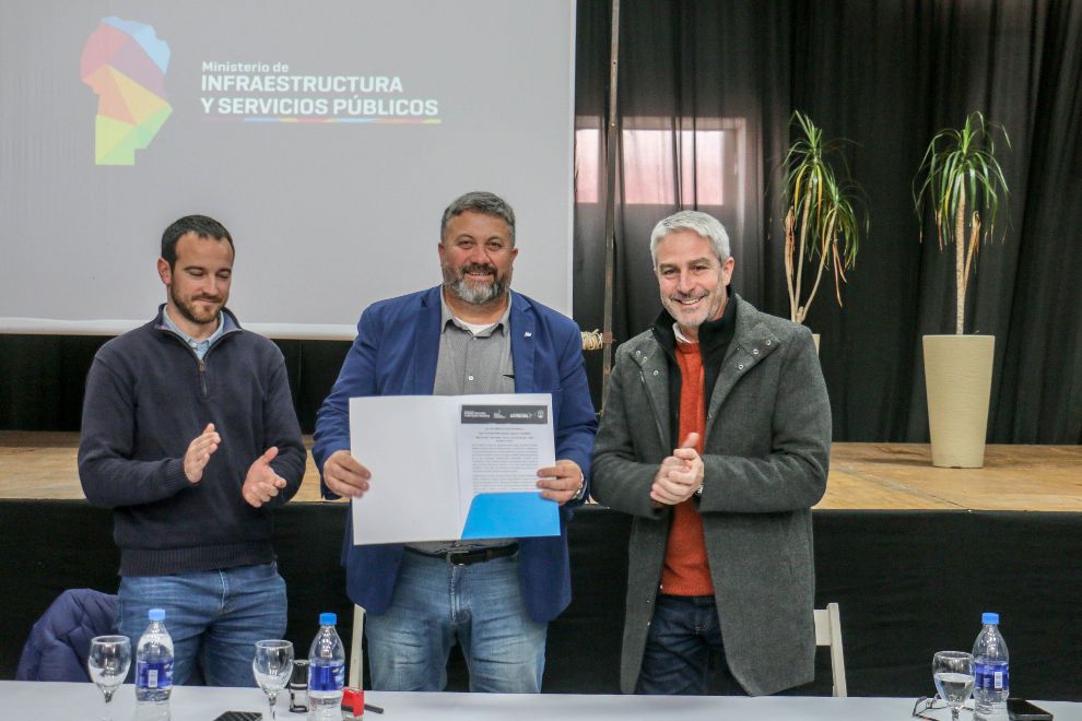 La Provincia reparará el vertedero de la Laguna Alas Coloradas en el departamento Juárez Celman