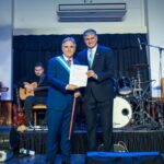 En Cosquín, Llaryora encabezó el Fogón Patrio y realizó anuncios de obras