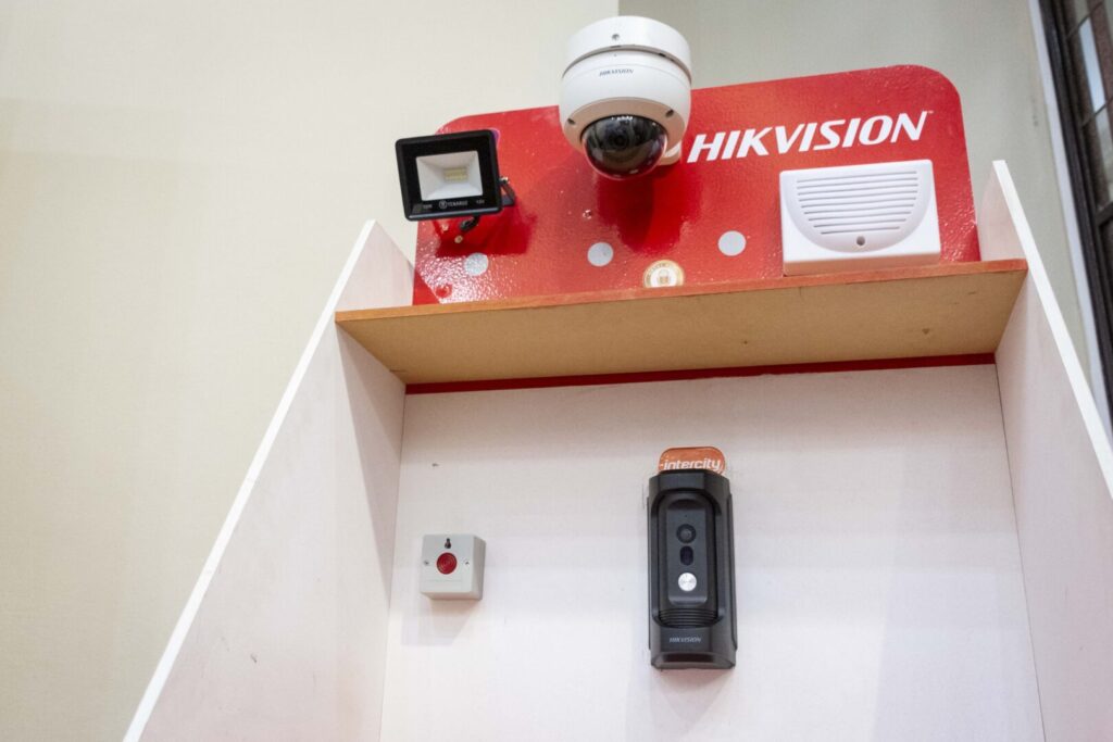 Mesa de Seguridad: presentaron el kit de cámaras para tener Paradas Seguras