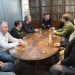 El Municipio se reunió con los directivos de la SAT para profundizar las mejoras en el transporte urbano