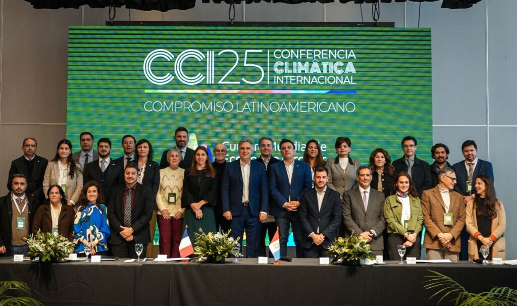 Conferencia Climática Internacional: Llaryora encabezó la mesa federal con referentes ambientales de todo el país
