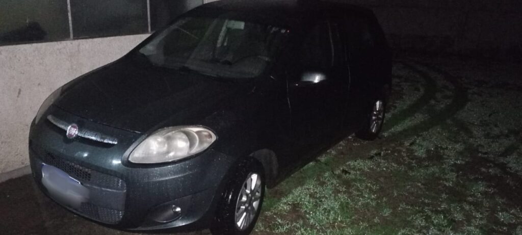 Lo estafaron y a cambio de su auto recibió un auto robado en la ciudad de Córdoba